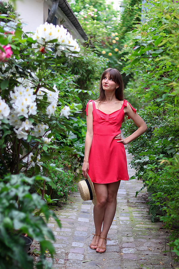 Je suis une belette dans une robe en crêpe viscose soft
